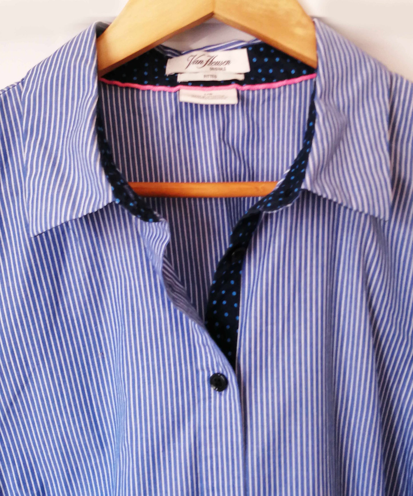 Blusa rayada Van Heusen