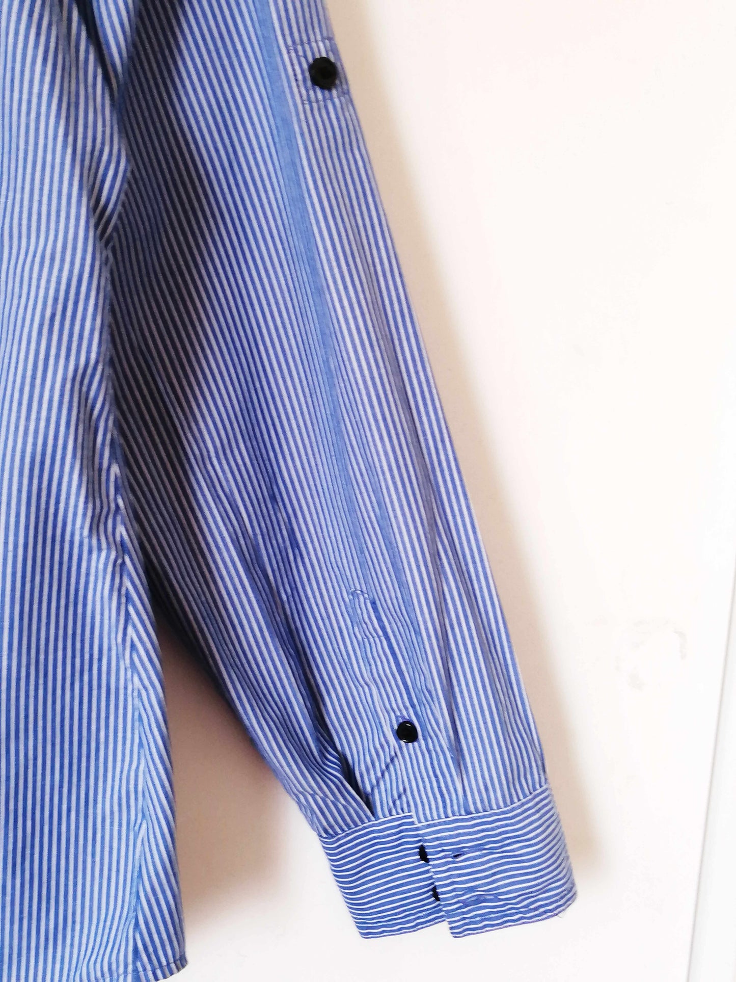 Blusa rayada Van Heusen