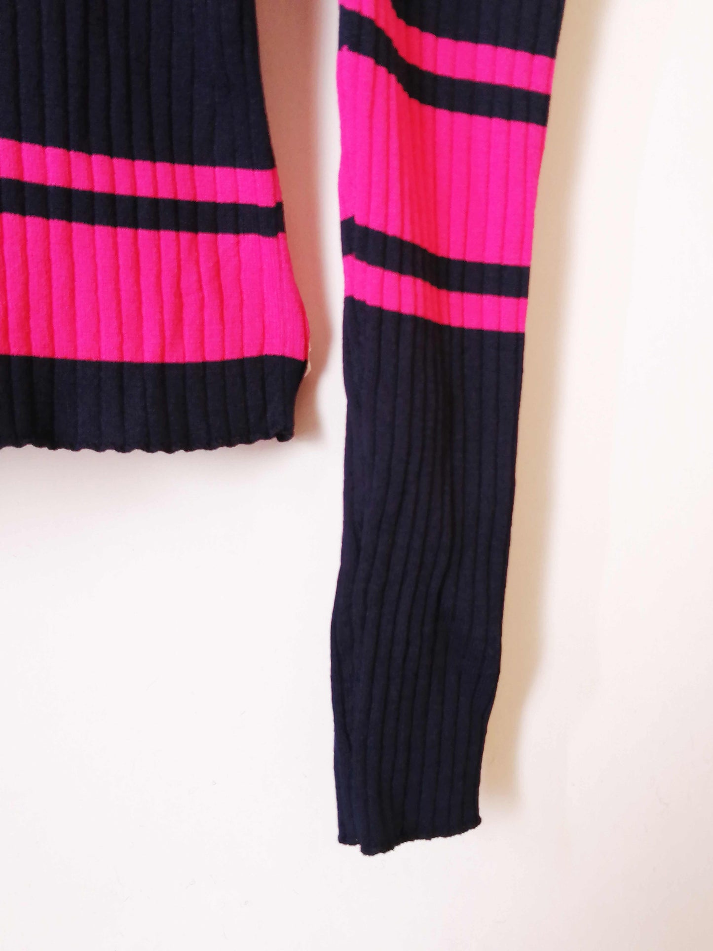 Sweater elasticado cuello tortuga