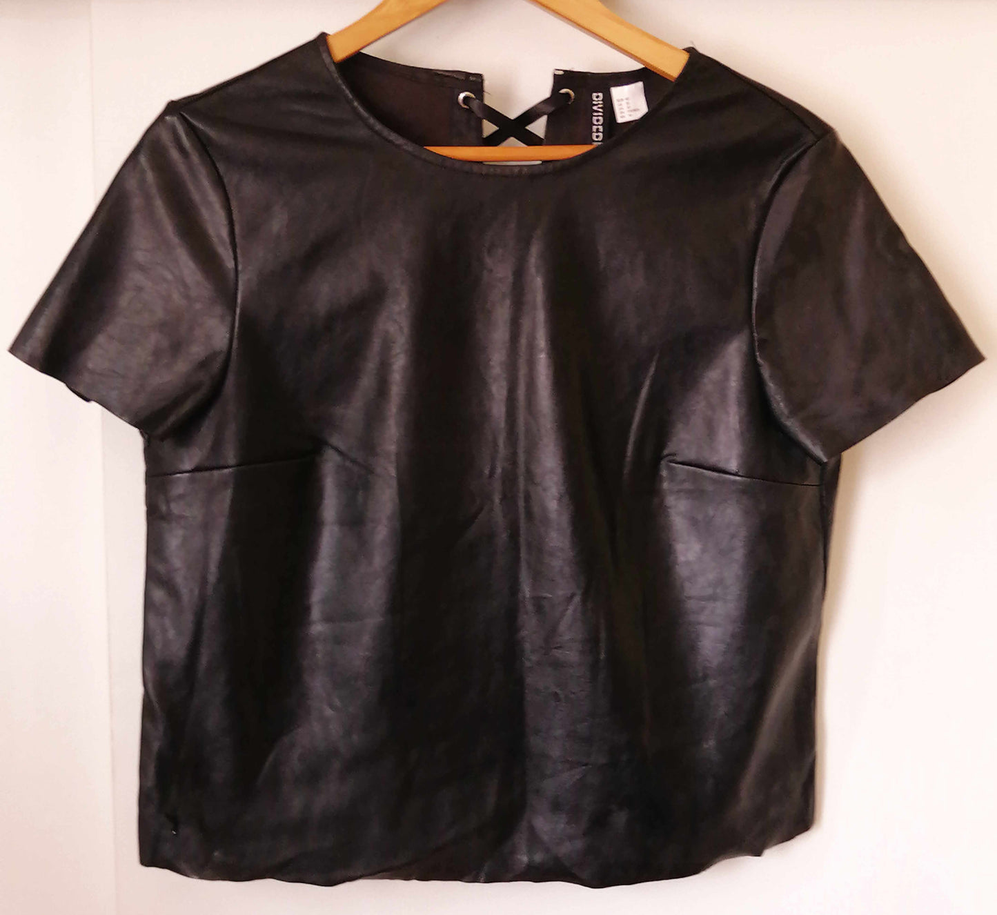 Top cuerina negro H&M
