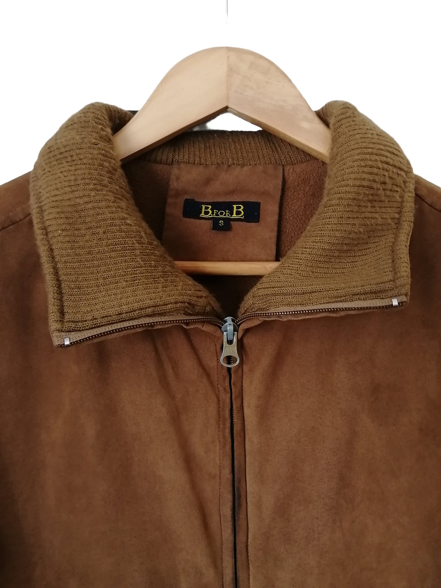 Chaqueta camel acolchada