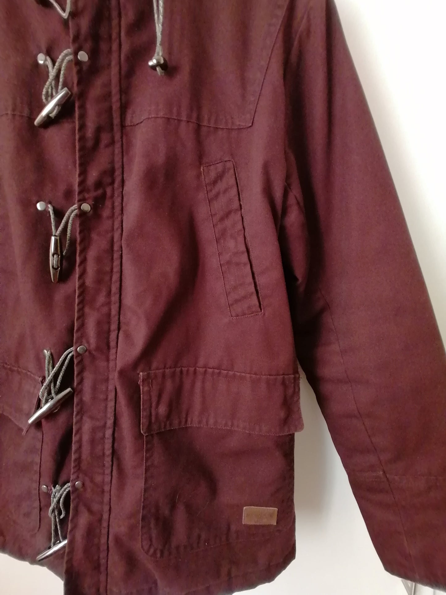 Chaquetón burdeo
