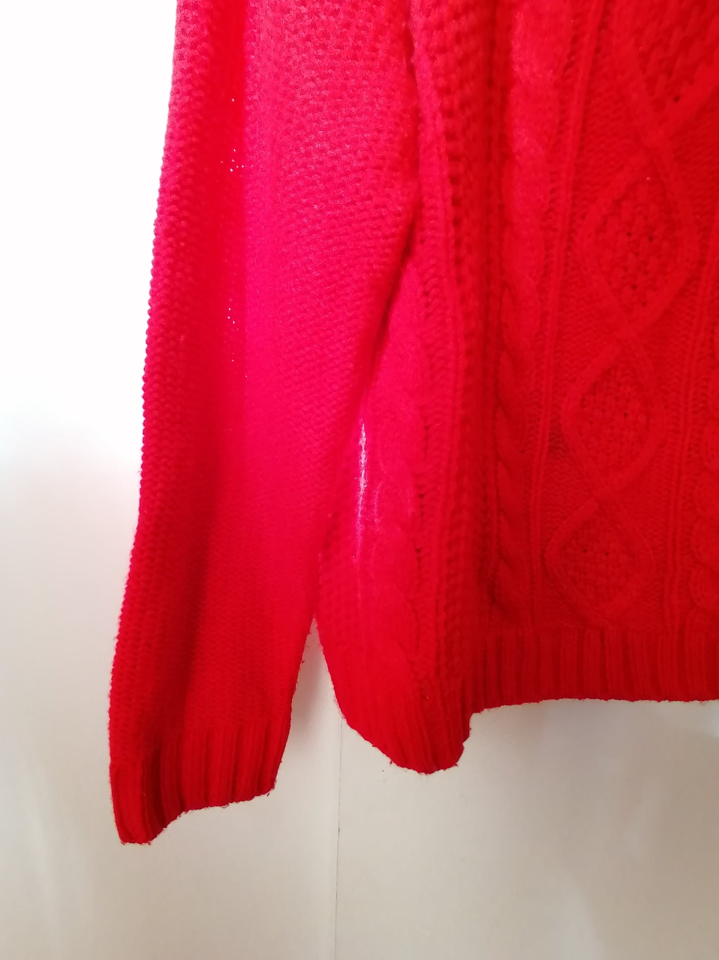 Sweater rojo Opposite