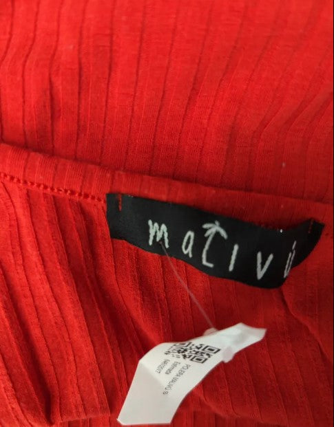 Top rojo una manga