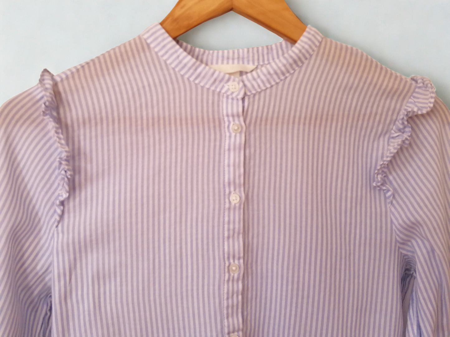 Blusa delgada cuello Mao H&M
