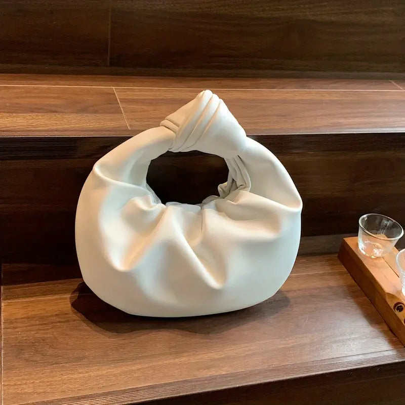 Carterita estilo croissant