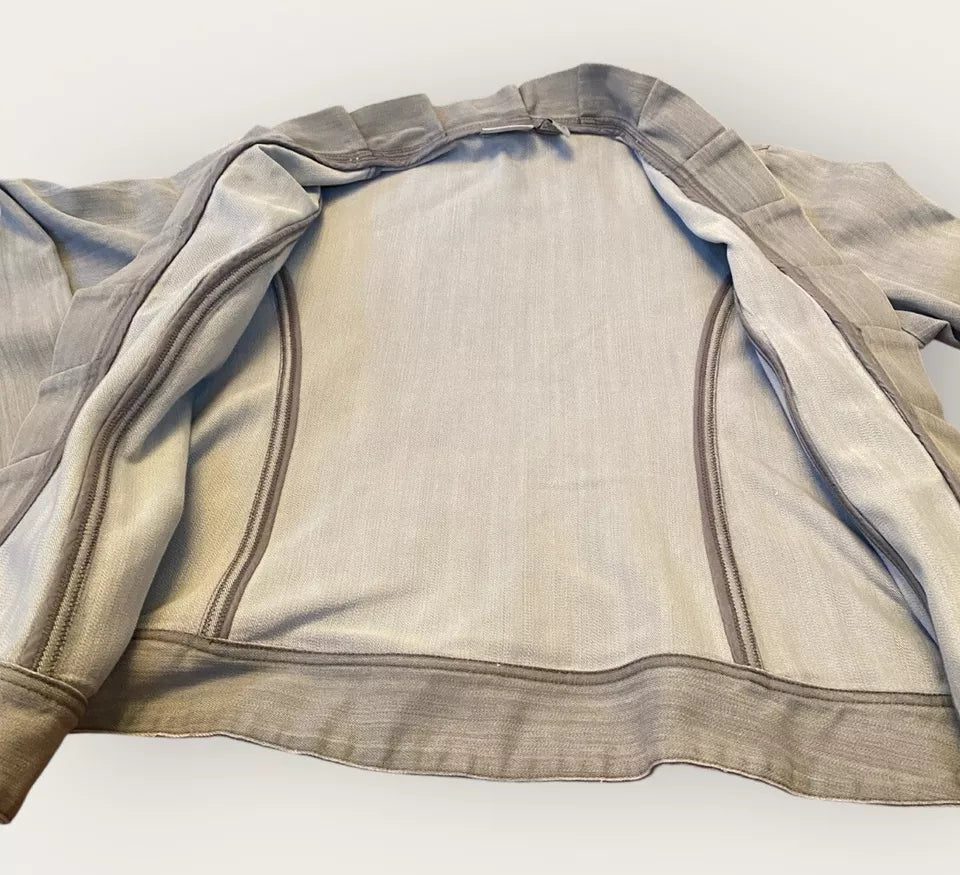 Chaqueta de jeans gris